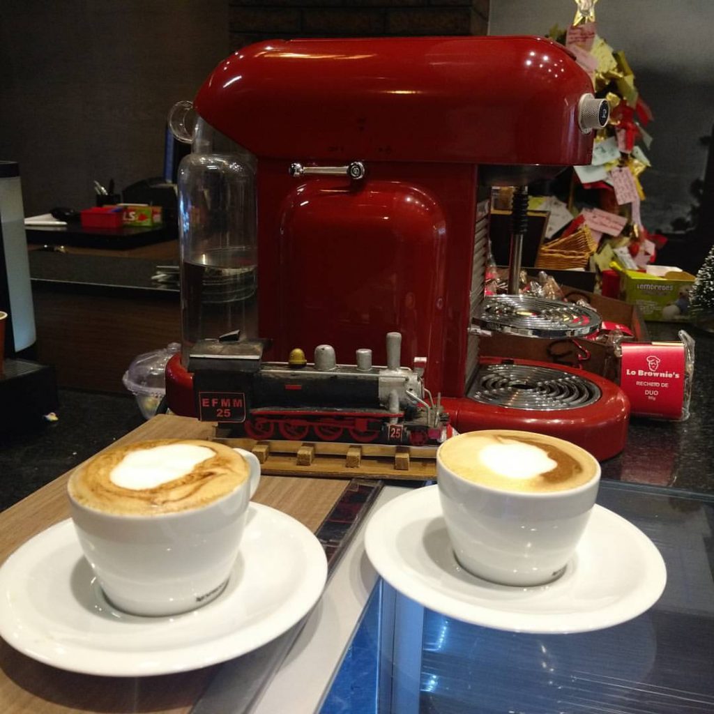 Proprietário e barista do Speciale Café é formado pelo Coffee Lab em São Paulo | Foto: Divulgação