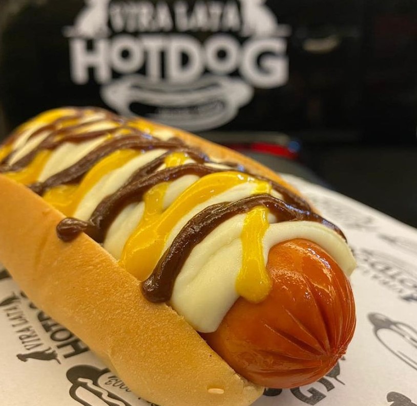 Vira Lata Hot Dog tem food trucks em Goiânia