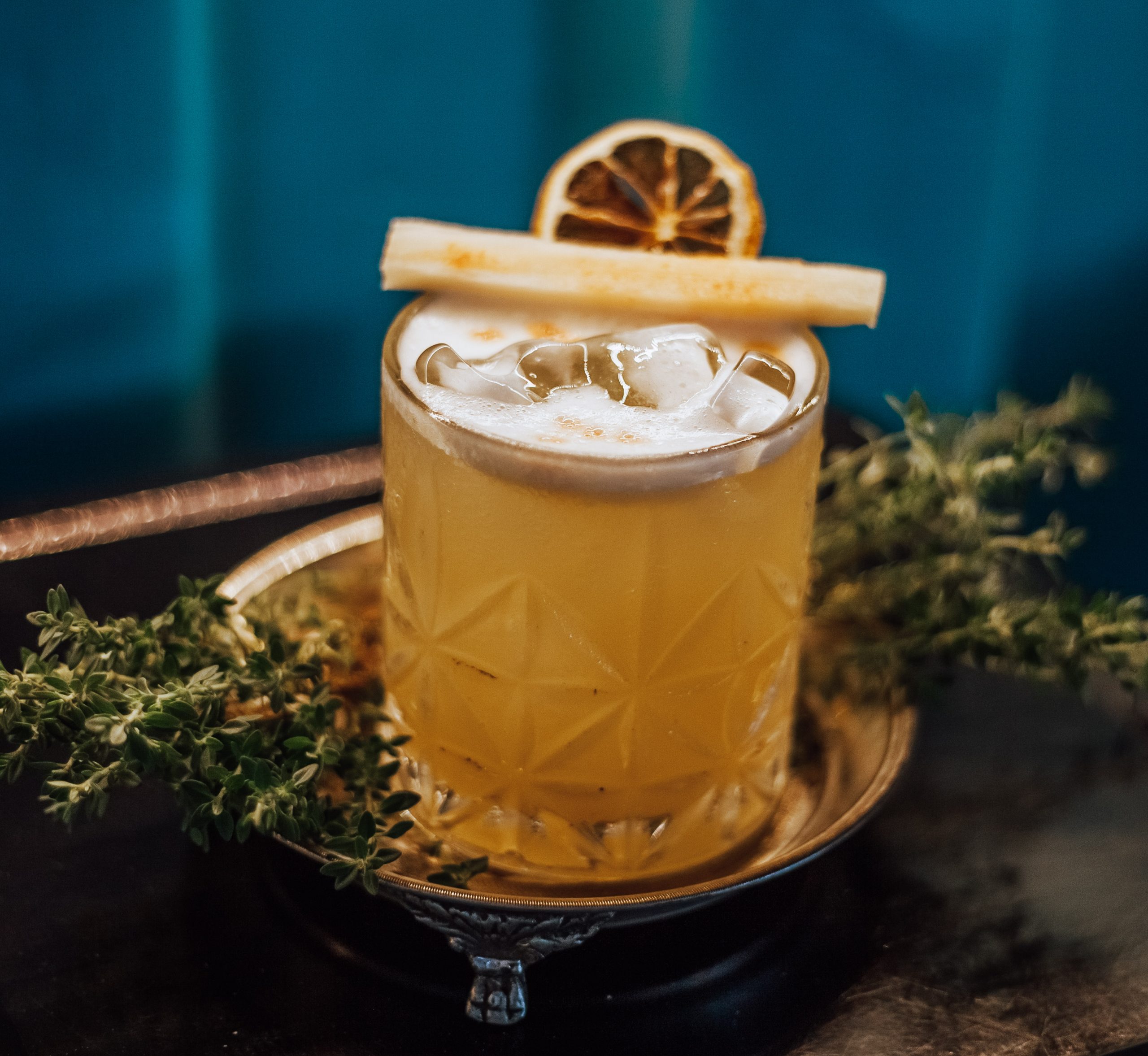 Dia internacional do Rum: saiba como preparar drinks com a bebida apreciada pelos piratas
