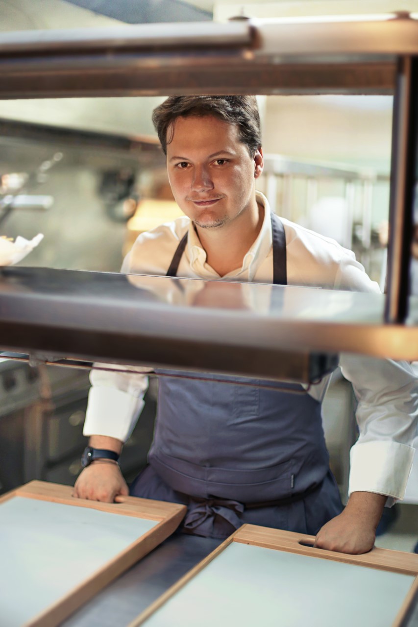 Chef Ian Baiocchi volta à Casa Cor com novo restaurante com inspiração ibérica